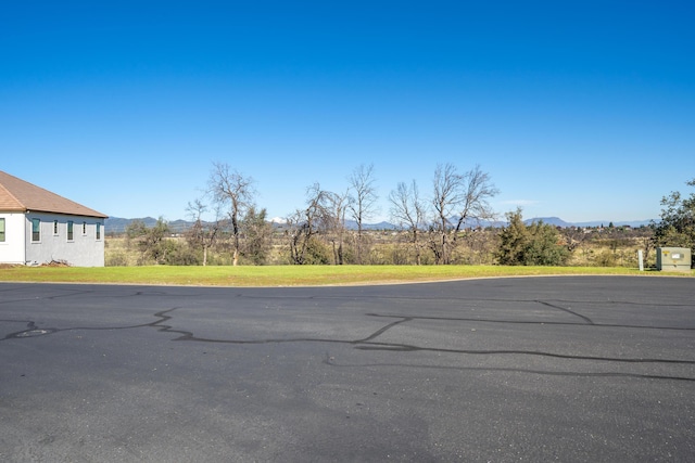 815 Santa Cruz Dr, Redding, CA 96003 - photo 10