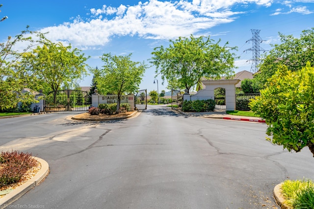 815 Santa Cruz Dr, Redding, CA 96003 - photo 17