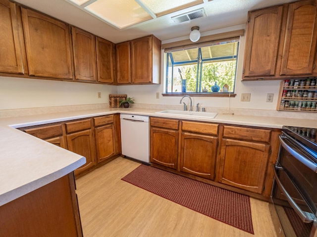839 Oakmont Dr, Redding, CA 96003 - photo 9