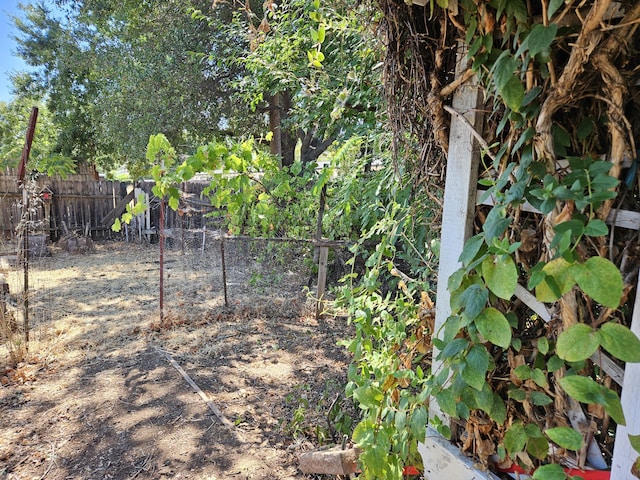 1055 S St, Redding, CA 96001 - photo 18