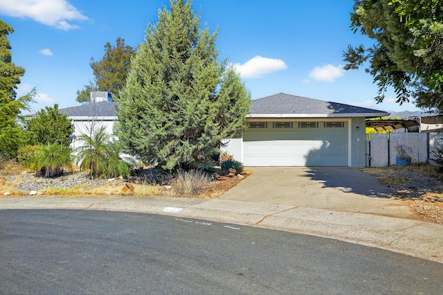 940 Golden Heights Ct, Redding, CA 96003 - photo 35