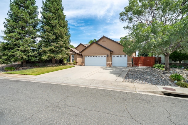 619 Casa Buena St, Redding, CA 96003 - photo 58