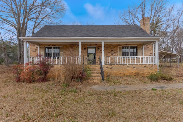 view of front of house with covered porch