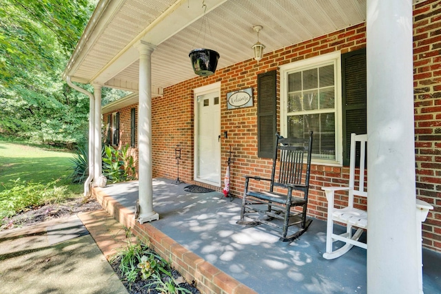 view of patio / terrace with covered porch