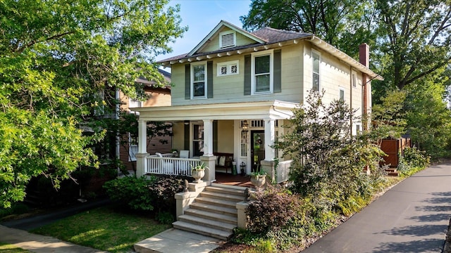 view of front facade with covered porch