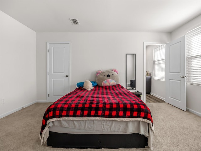 bedroom with carpet flooring