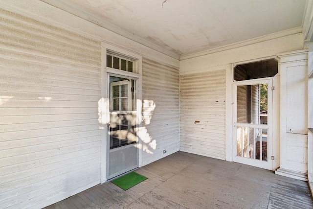 view of unfurnished sunroom