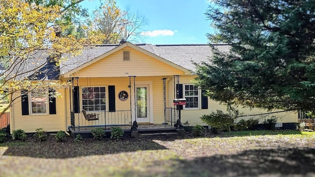 view of front of house featuring covered porch