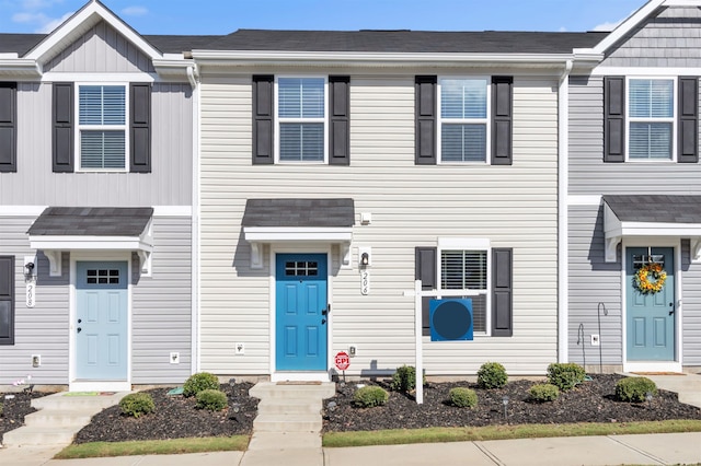 view of townhome / multi-family property