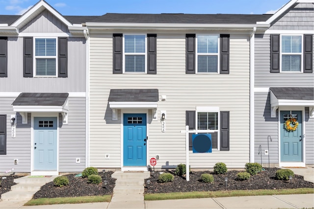 view of townhome / multi-family property