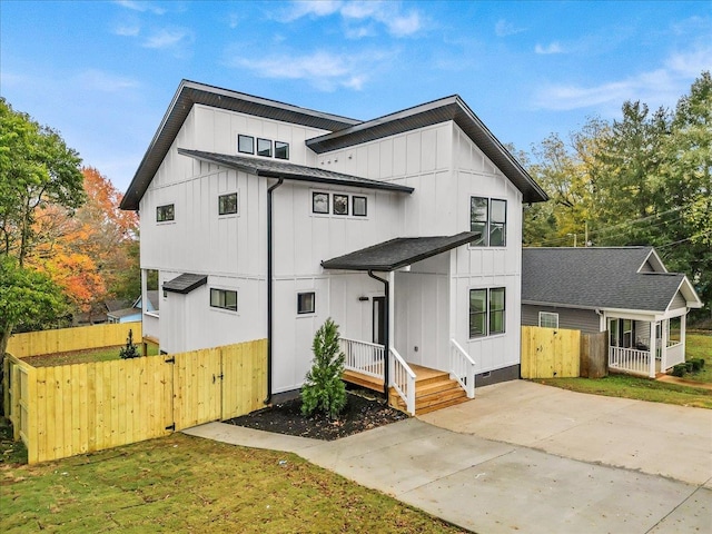 view of modern farmhouse