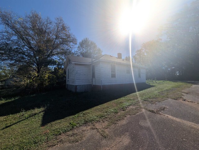 view of home's exterior