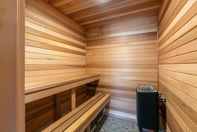 view of sauna / steam room