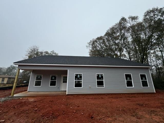 view of front facade featuring a patio