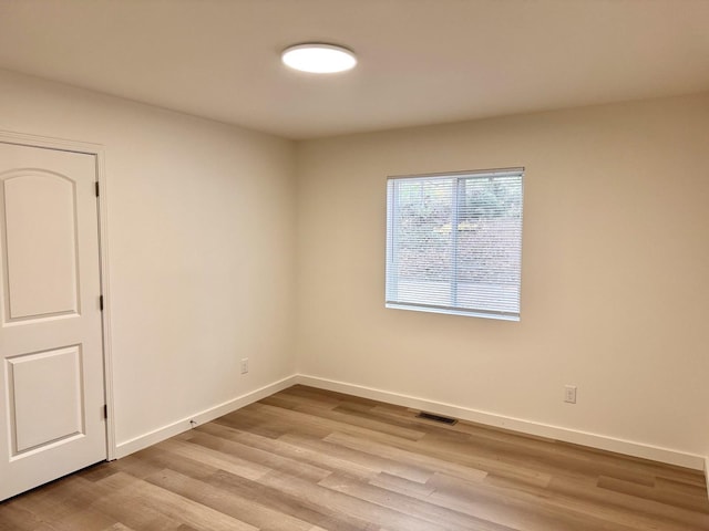 empty room featuring light hardwood / wood-style flooring