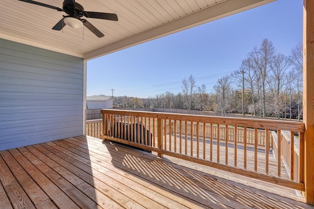 deck featuring ceiling fan