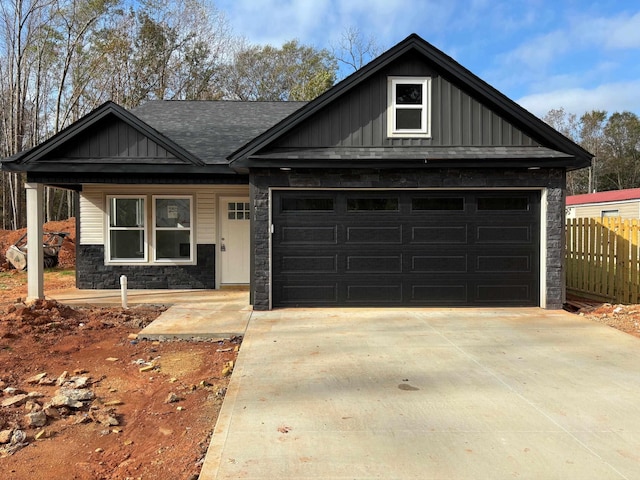 view of front facade with a garage