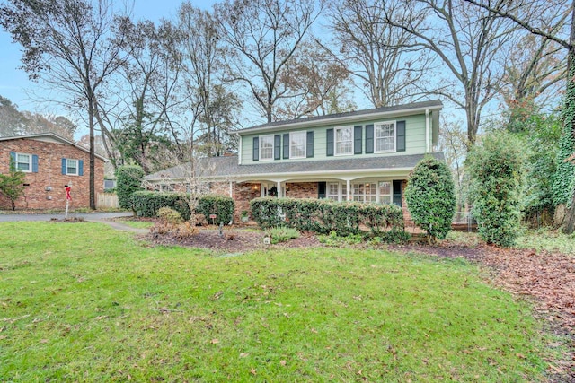 view of front of house featuring a front yard