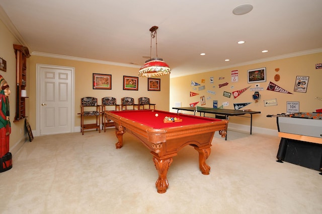 playroom with light carpet, crown molding, and pool table