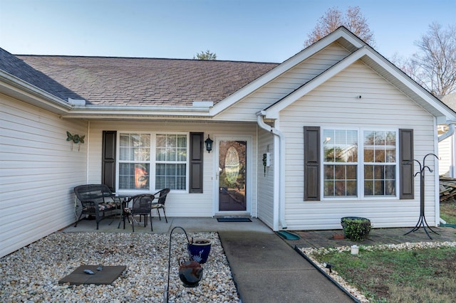 view of front of home featuring a patio