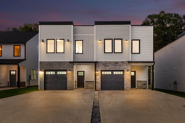 view of front of house featuring a garage