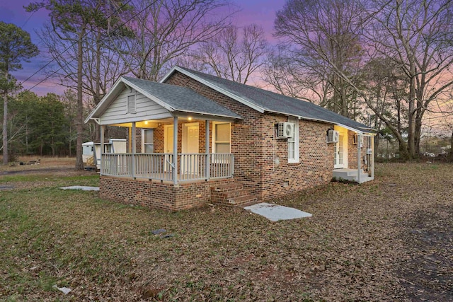 view of front facade with a porch