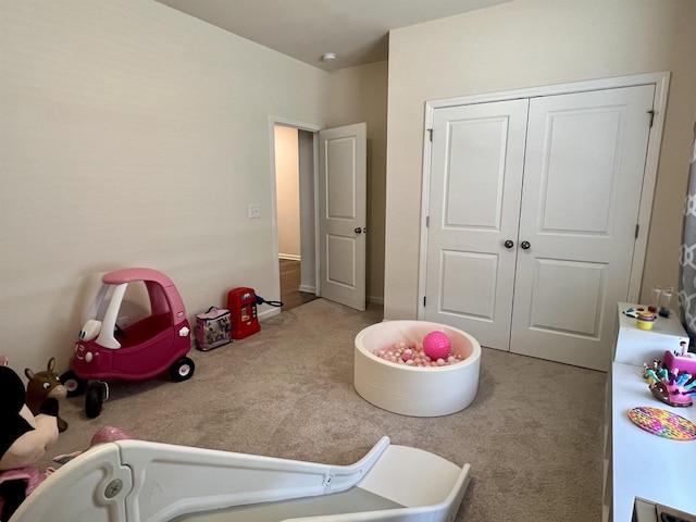 game room with carpet floors