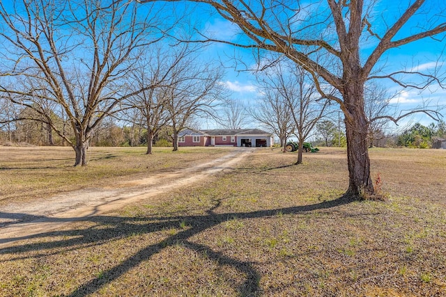 view of front of property with a front yard