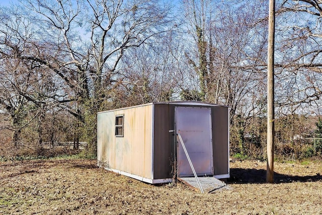 view of outbuilding