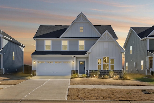 view of front facade with a garage