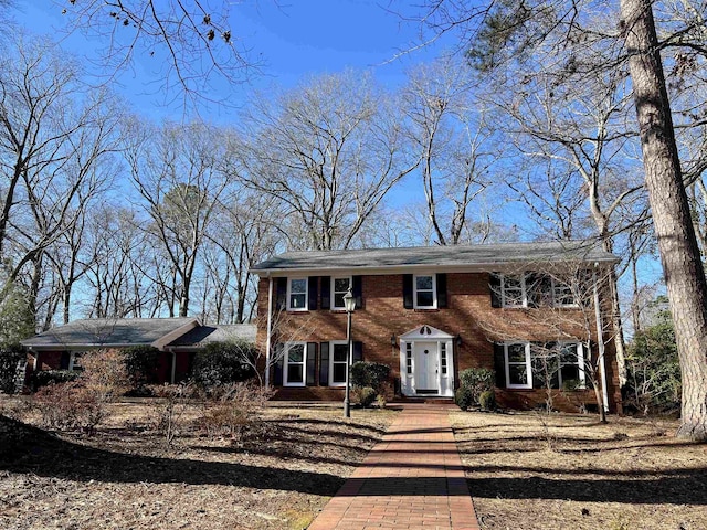 115 Fernbrook Cir, Spartanburg, SC 29307 - colonial house featuring brick siding