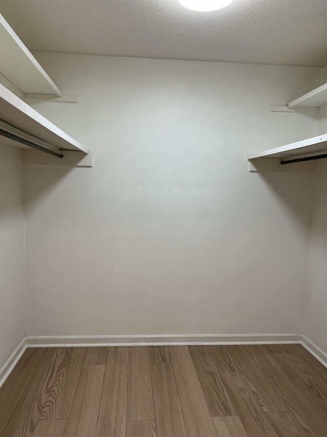 115 Fernbrook Cir, Spartanburg, SC 29307 - walk in closet featuring wood finished floors