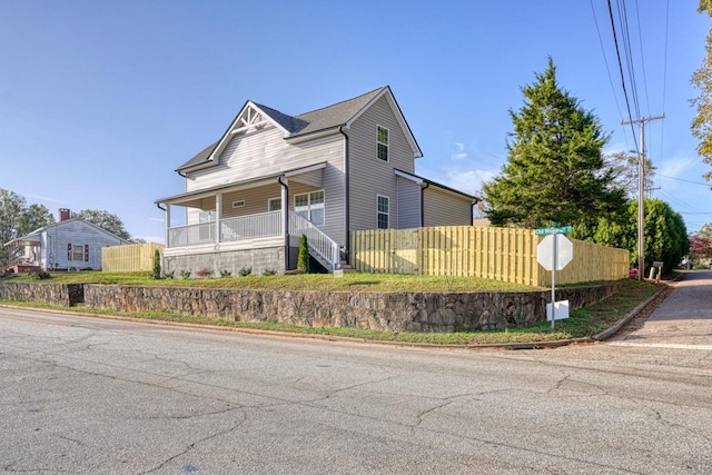 view of front of home featuring a porch