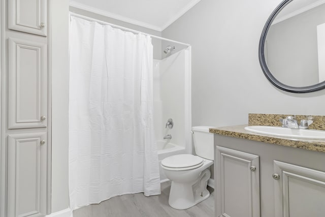 full bathroom with shower / bathtub combination with curtain, hardwood / wood-style flooring, crown molding, vanity, and toilet