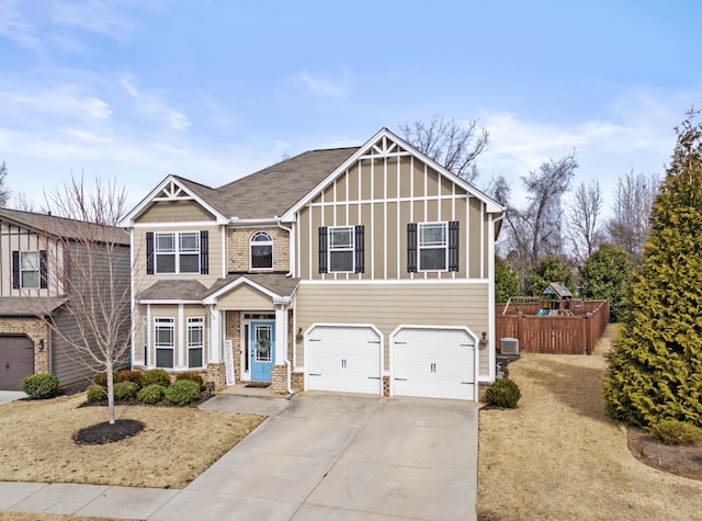 view of front of house featuring a garage