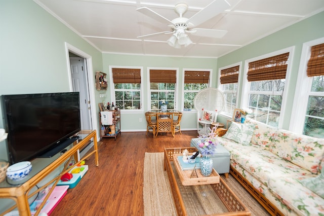 sunroom / solarium with ceiling fan