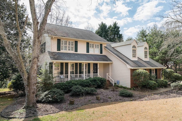 view of front of house with a porch