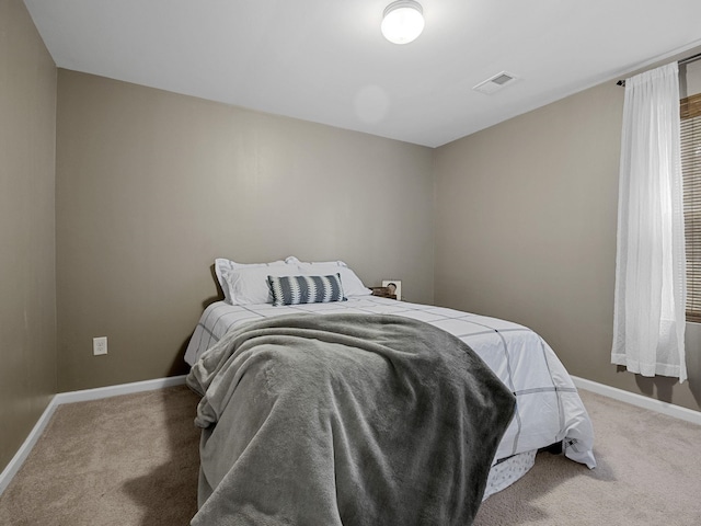 bedroom with carpet flooring