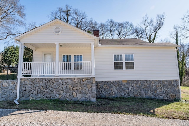 view of front of home featuring a porch