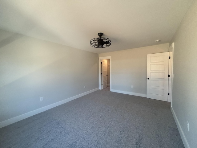 unfurnished bedroom featuring carpet floors