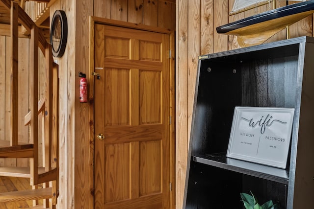 interior details with wooden walls