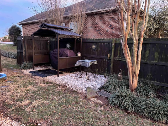 view of yard featuring fence