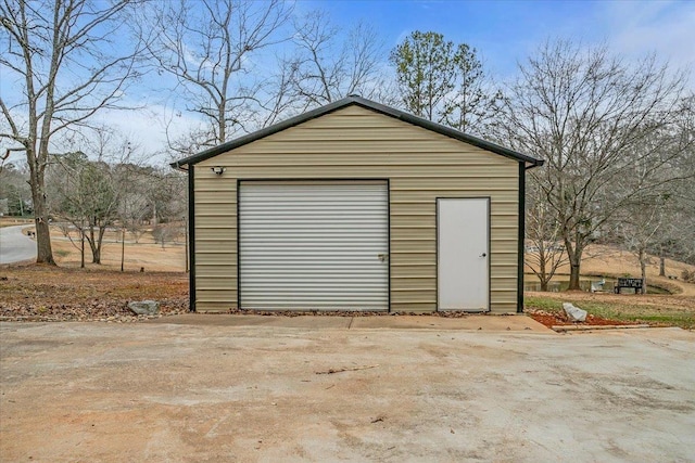 detached garage with driveway