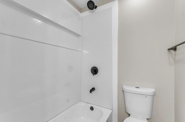 full bathroom featuring toilet and shower / washtub combination