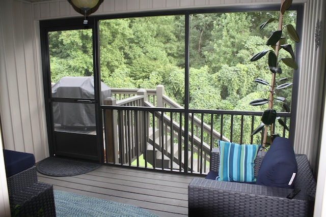 view of unfurnished sunroom