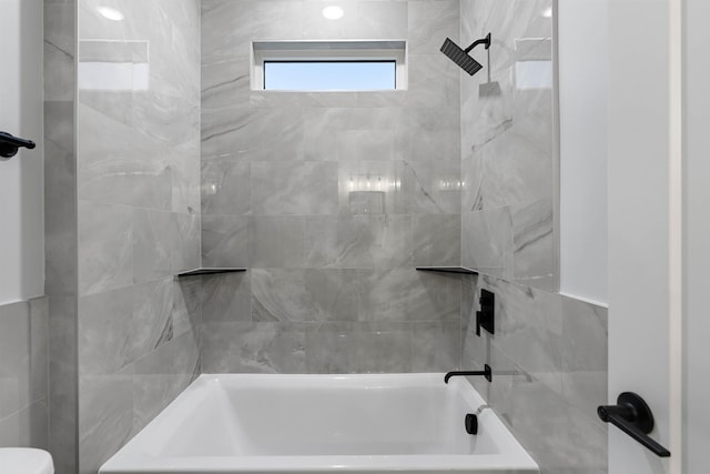 178 Cook, Chesnee, SC 29323 - full bath featuring bathtub / shower combination and toilet