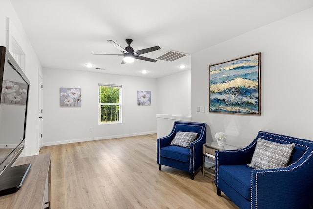 sitting room featuring visible vents, ceiling fan, baseboards, light wood-type flooring, and recessed lighting