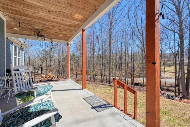 view of patio with ceiling fan