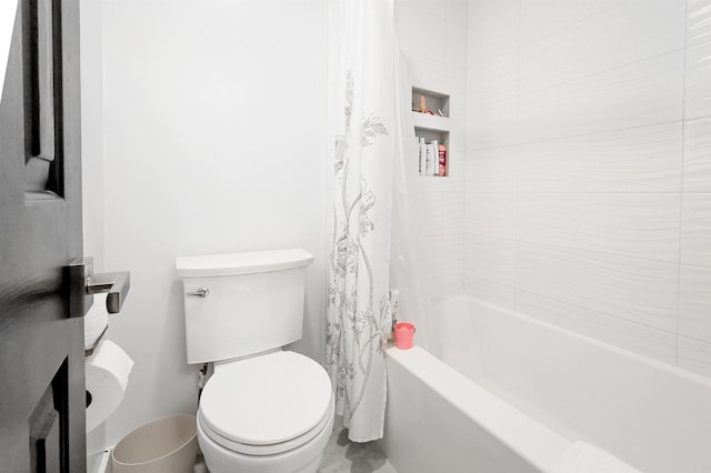 full bath with shower / bathtub combination with curtain and toilet