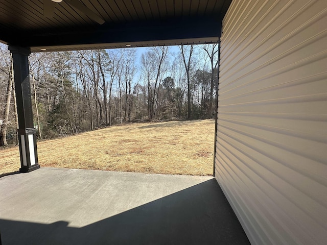 view of yard with a patio area